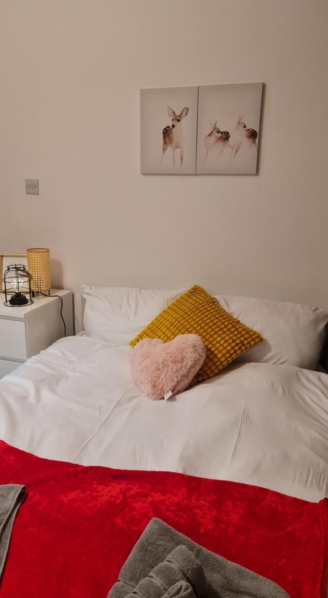 Cosy Studio With Kitchenette And Private Bathroom - 15Mins To Central London! Ngoại thất bức ảnh