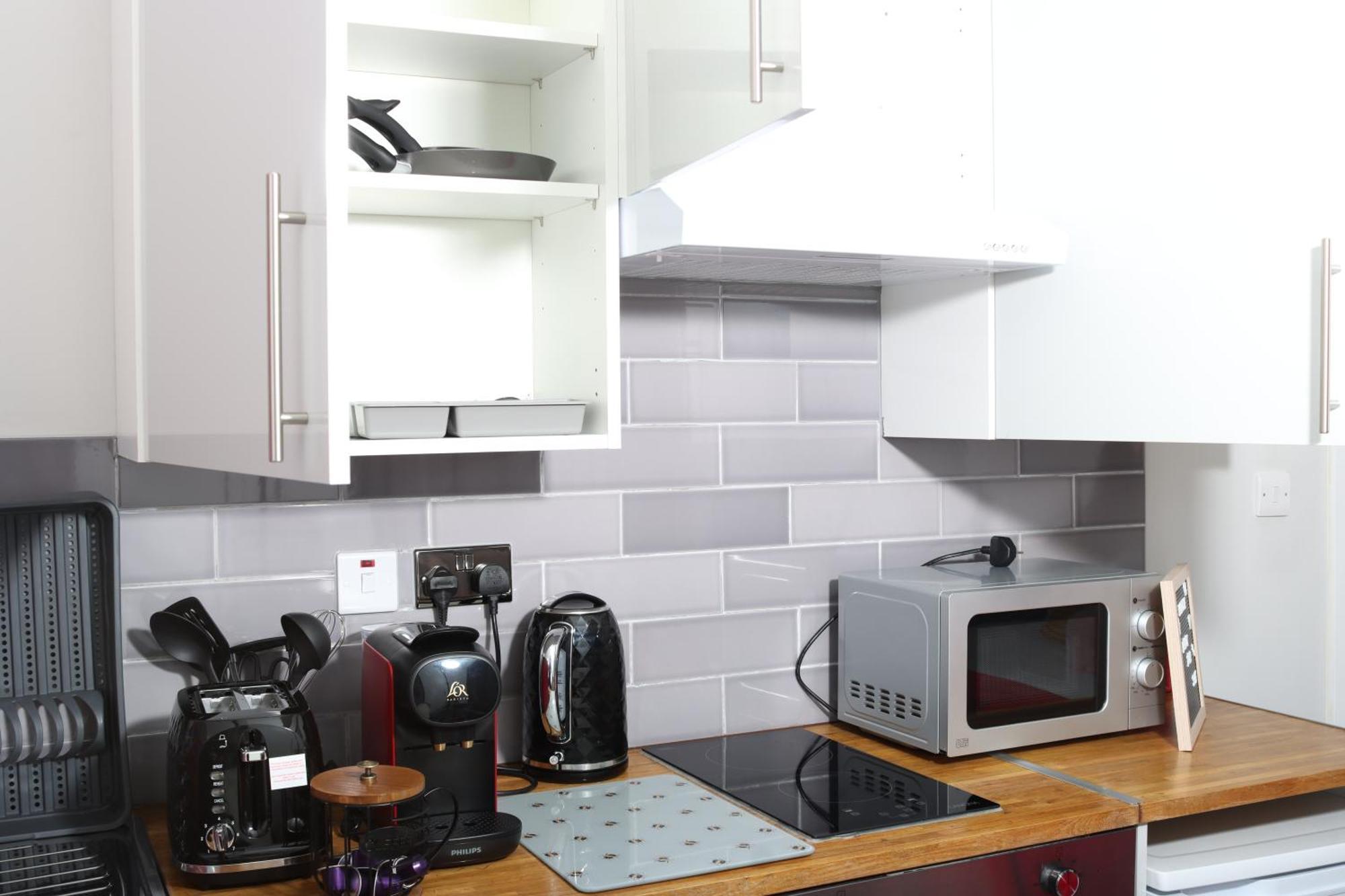Cosy Studio With Kitchenette And Private Bathroom - 15Mins To Central London! Ngoại thất bức ảnh