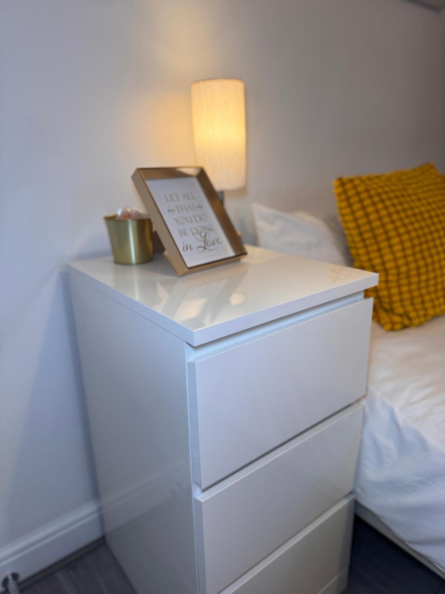 Cosy Studio With Kitchenette And Private Bathroom - 15Mins To Central London! Ngoại thất bức ảnh